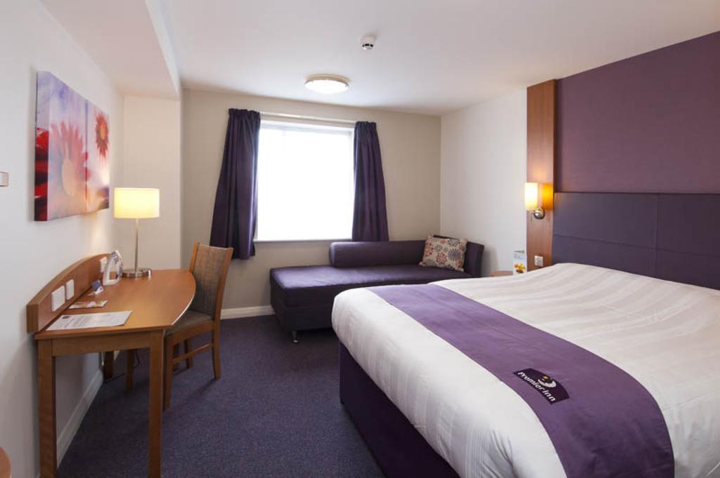 Premier Inn Portishead Exterior foto