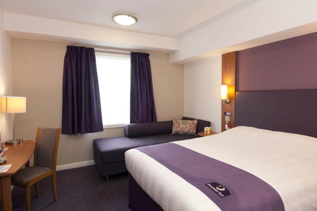 Premier Inn Portishead Exterior foto